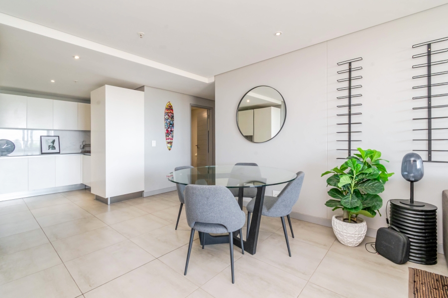 To Let 2 Bedroom Property for Rent in Green Point Western Cape